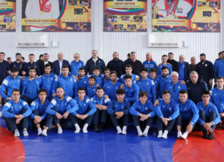 Глава Дагестана посетил тренировочный лагерь махачкалинского «Динамо»