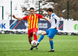 «Динамо» Махачкала (белые) – «Алания Владикавказ  – 2» – 5:1. Видеообзор