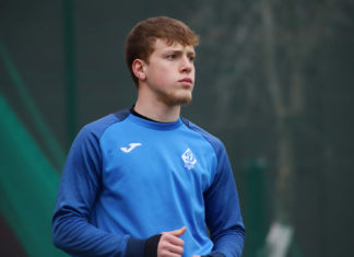 «Динамо» внесло в заявку на сезон 18-летнего Алимхана Зайнивова