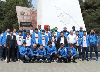 Динамовцы возложили цветы к мемориалу погибшим в Великую Отечественную войну