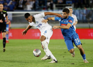 Махачкалинское «Динамо» уступило одноклубникам из Москвы в серии послематчевых пенальти