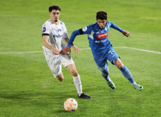 «Динамо» уступило московским одноклубникам