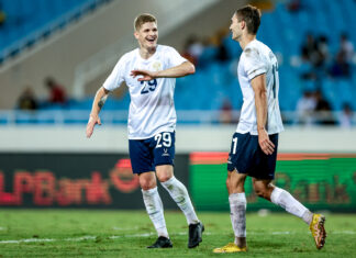 Валентин Пальцев дебютировал за сборную России