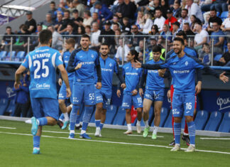 «Динамо» сыграло вничью с «Факелом»