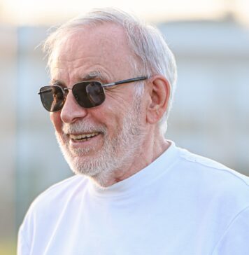 «Гаджиев. Портрет патриарха российского футбола». Документальный фильм