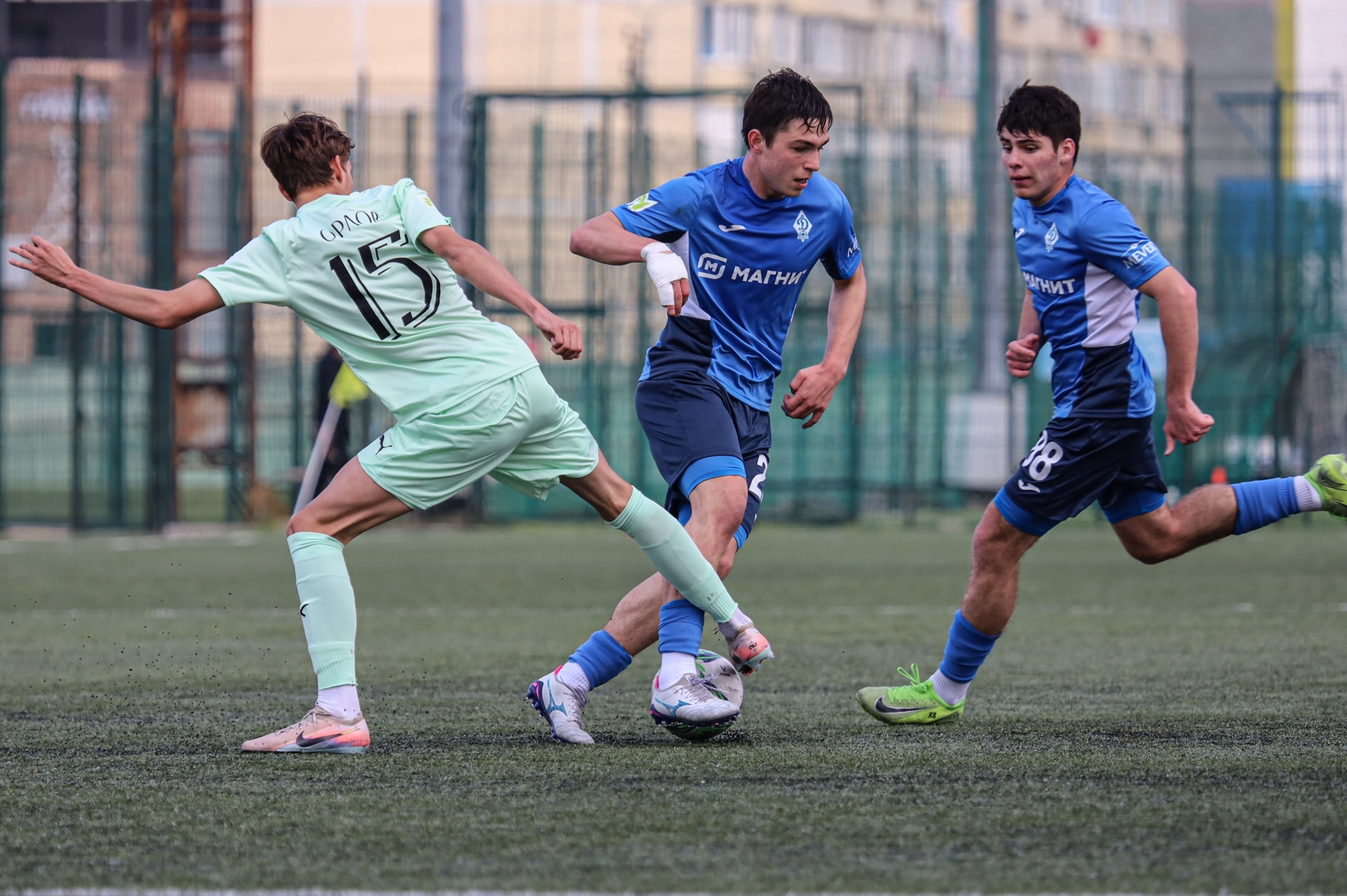 «Динамо» уступило «Родине»