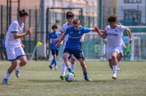 «Динамо» Махачкала приняло СШ «Ротор» в домашнем туре ЮФЛ