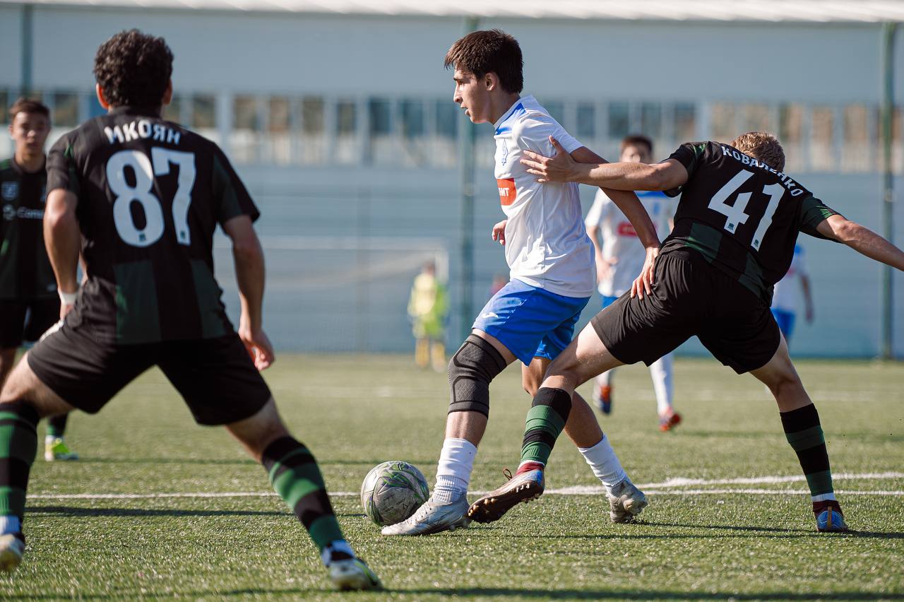 «Динамо» и «Краснодар» закончили вничью