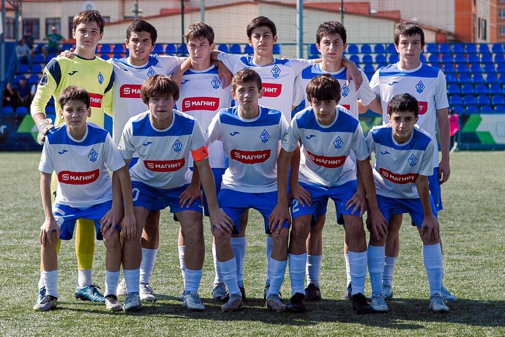 Две динамовские команды примут участие в новом сезоне ЮФЛ